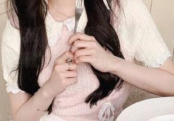 “观看”线路开启，51每日吃瓜满满的欢乐，真的是让我随时随地松弛。