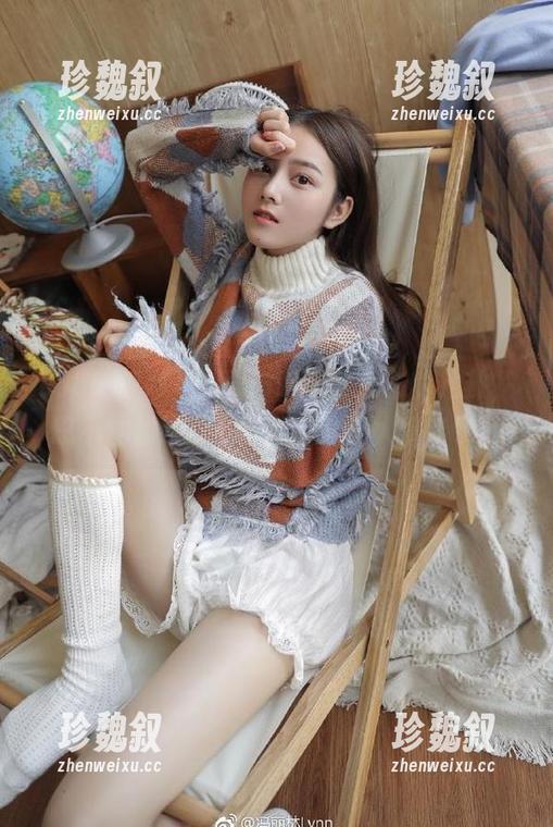 看了58吃瓜网发布的八卦，忍不住翘起了二郎腿，太惹人喜欢了！