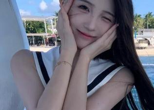 66吃瓜51官网的首页，照亮了我整个“吃瓜”的人生。