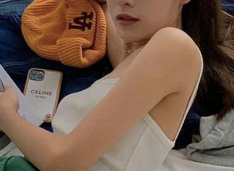 用“718.sx”这款app,偷懒也能看世界!