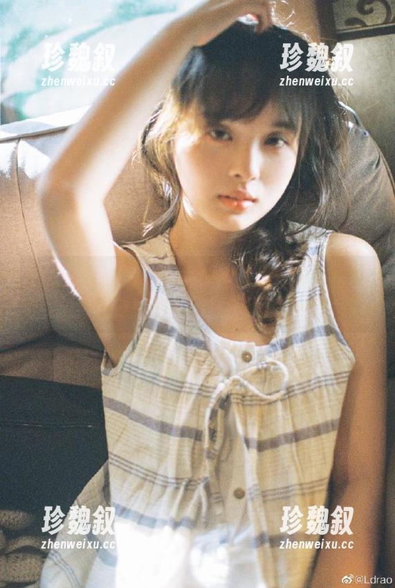 91.cg 拿着91.cg.com苹果版,我其实只是在等个聊胜于无的瓜!