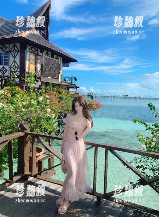 91吃瓜 在91吃瓜官网上,看视频变成了一种新宗教,信仰就是追热度。