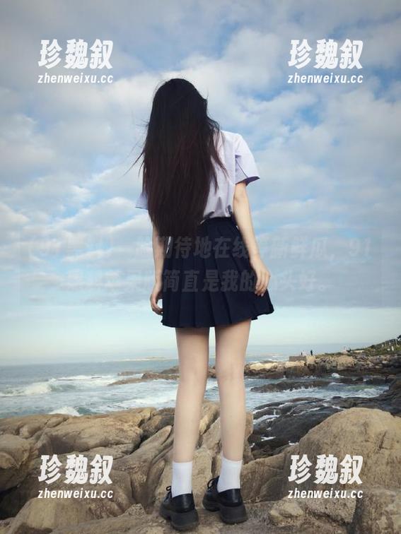 91黑料 一脸期待地在线等新鲜瓜,91黑料苹果版简直是我的心头好。