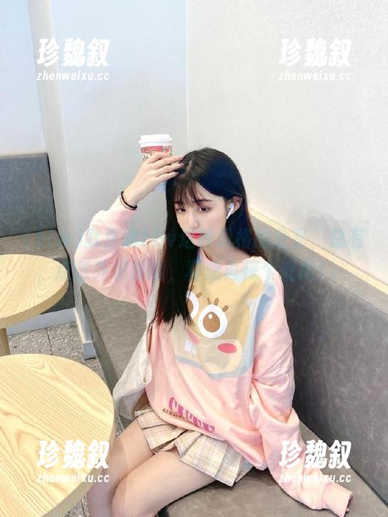 hlw 就喜欢hlw这种风格的分享,总有点意外和刺激,真想再探个究竟!