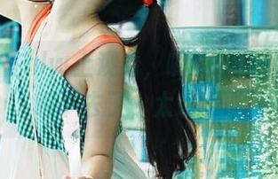 在hlw上观看,嘴边的瓜都快被我咽下去了,太刺激!