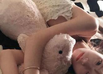 “www.17@”多次让我怀疑这“永久”是不是我逃不掉的洪水猛兽，你们不觉得吗？