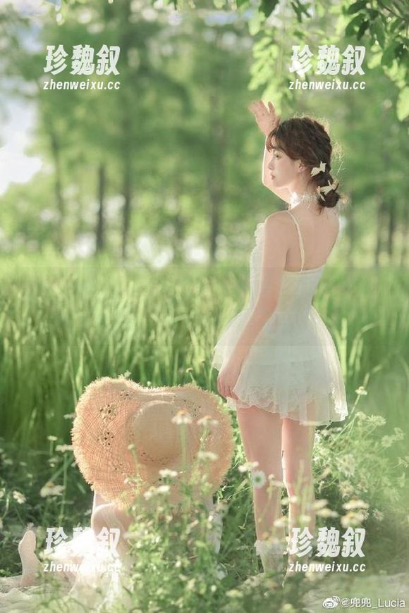 www.17 iOS上的www.17@,连吃瓜都注意画风了?
