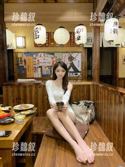 51今日头条黑料网苹果版：该不该继续追踪这些“八卦”的恶果？