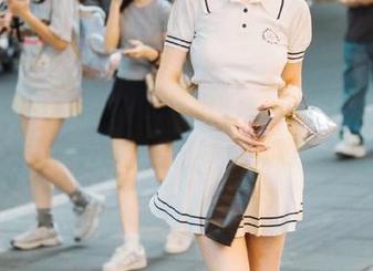 看吧，看吧！首页的吃瓜不打烊，国内趣事层出不穷,瓜从未停止！