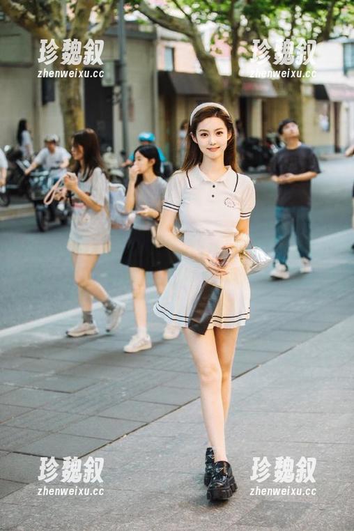 吃瓜不打烊 看吧,看吧!首页的吃瓜不打烊,国内趣事层出不穷,瓜从未停止!