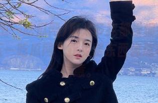 瓜太多我都怅惘！在“我爱五一吃瓜网”找免费东西像遛弯一样随意。