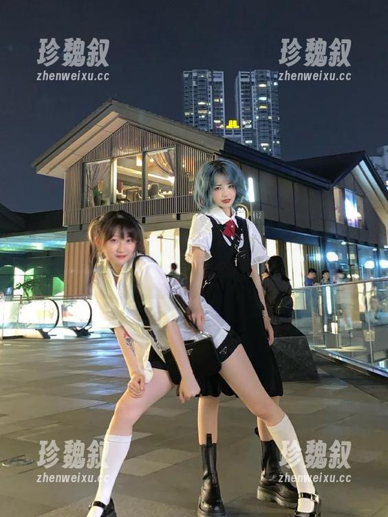 动手吧，舔屏党！下载“明星黑料网”，转个圈瞧瞧！
