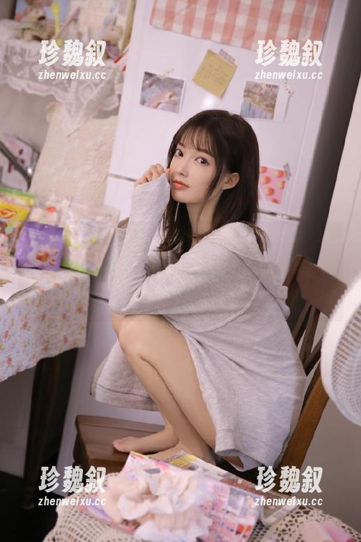 渴望真实的我，最后逃不掉“明星黑料网”苹果版的圈套，心中五味杂陈啊。