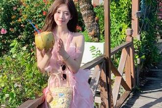 看得心里堵：在明星黑料网翻网页，妆容和心情总是被击中！