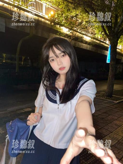 网曝黑料 “网曝黑料”app带给我的不仅是泄密,还是各种滑稽的瞬间。