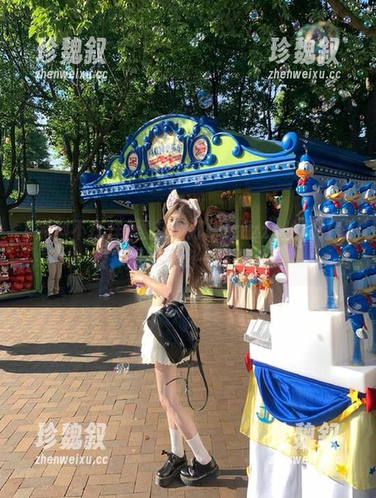 黑料不打烊 黑料不打烊tttzzz的网红线索,爆料线路一路飙升!