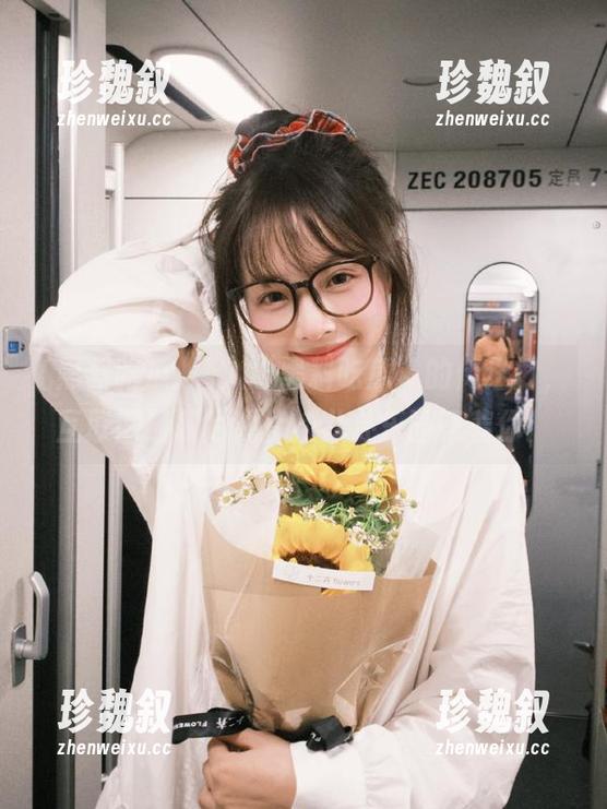 黑料吃瓜 踏入“黑料吃瓜”的传送门,互联网最叹为观止的八卦乐园等着你!