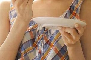 仰望星空的我，黑料研究所免费活动等你来撩，这种锁骨都有怦然心动的气息啊！